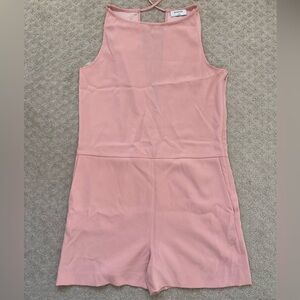Babaton Aritzia Salmon Pink Salvador Romper. Size 4.